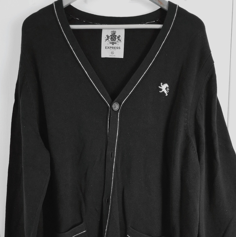 EXPRESS MEN'S BUTTON CARDIGAN (BLACK)